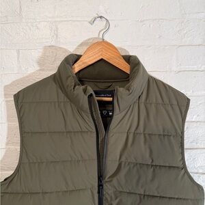Abercrombie & Fitch Olive Green Puffer Vest